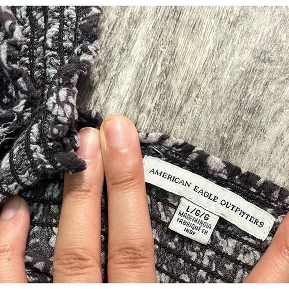 American Eagle Size Large Purple Brown Boho Smocked Peasant Off Shoulder Top - Picture 4 of 7